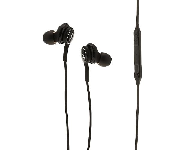 Samsung Eo-Ic100Bbegus Corded Type-C Wired in Ear Earphones with Mic, Black