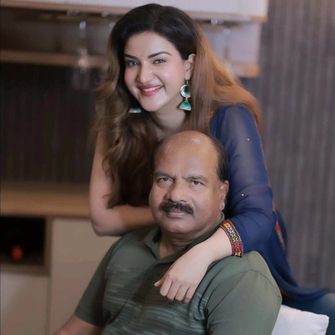 Honey Rose Life Story: നടിയുടെ ജീവിതകഥ | Malayalam Actress